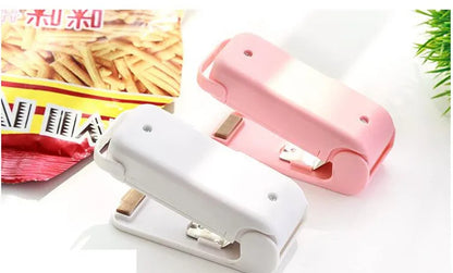 Mini Handheld Heat Bag Sealer – Portable Thermal Food Storage Sealer
