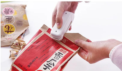 Mini Handheld Heat Bag Sealer – Portable Thermal Food Storage Sealer
